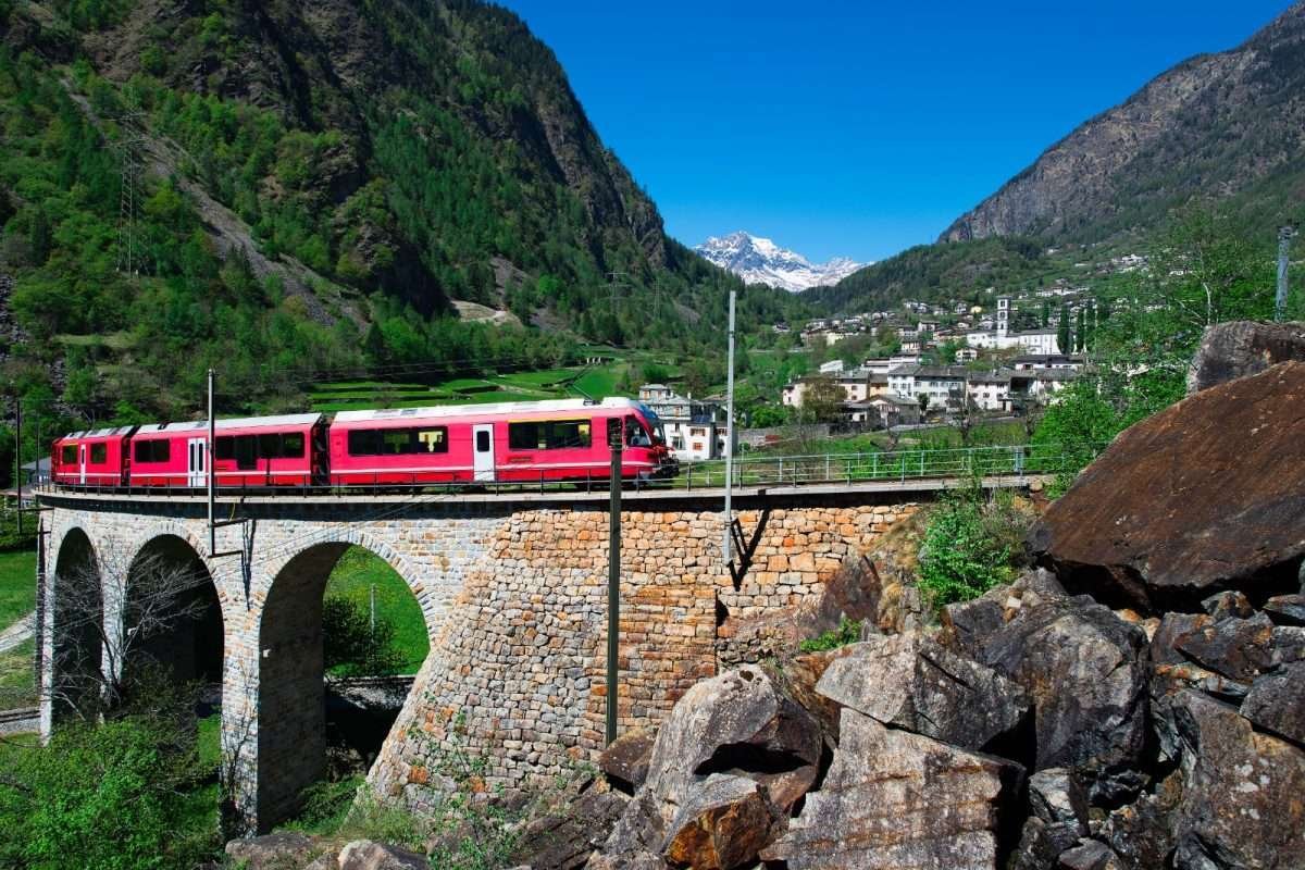 5 Must See Scenic Train Rides in Switzerland