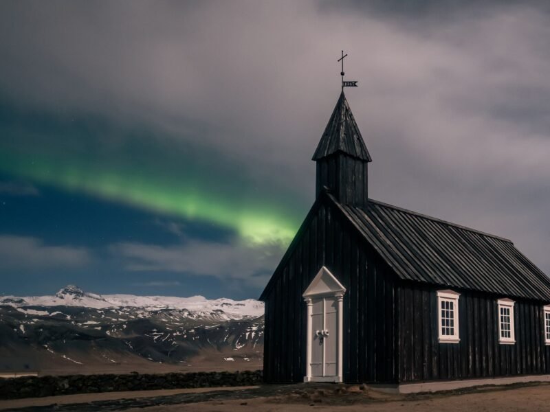 Vikings of the Midnight Sun: A Historical Journey Through Iceland’s Norse Legacy
