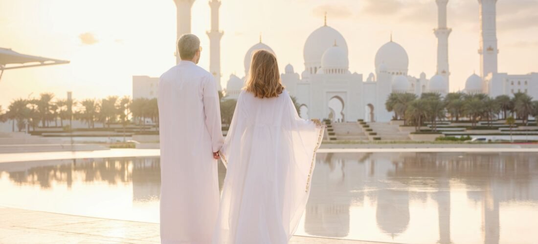 72 Hours in Abu Dhabi: Skyscrapers, Sand Dunes & Saffron Lattes